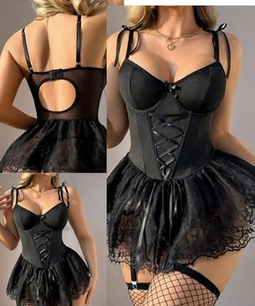 Liguero negro con falda