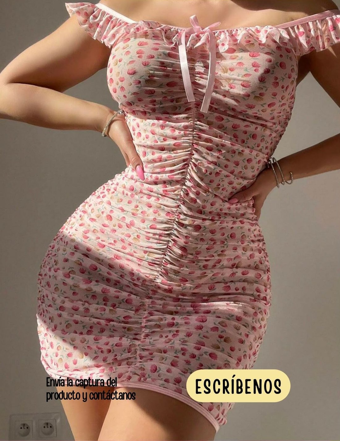Vestido rosa de lunares con hilo