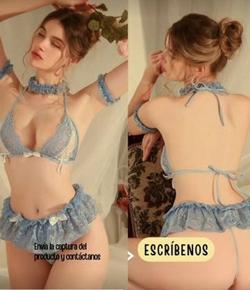 Set celeste con volantes
