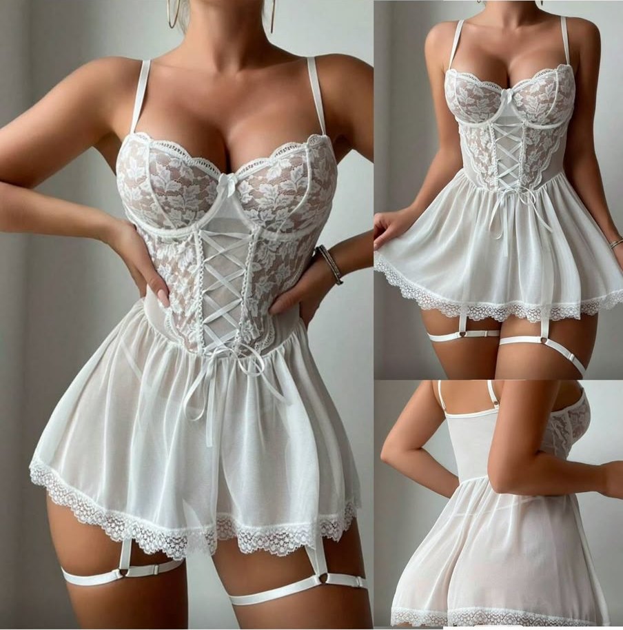 Baby doll blanco de encaje