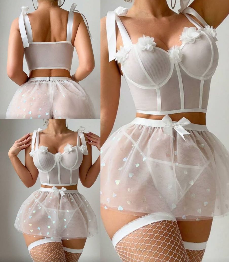 Liguero blanco con falda de tul