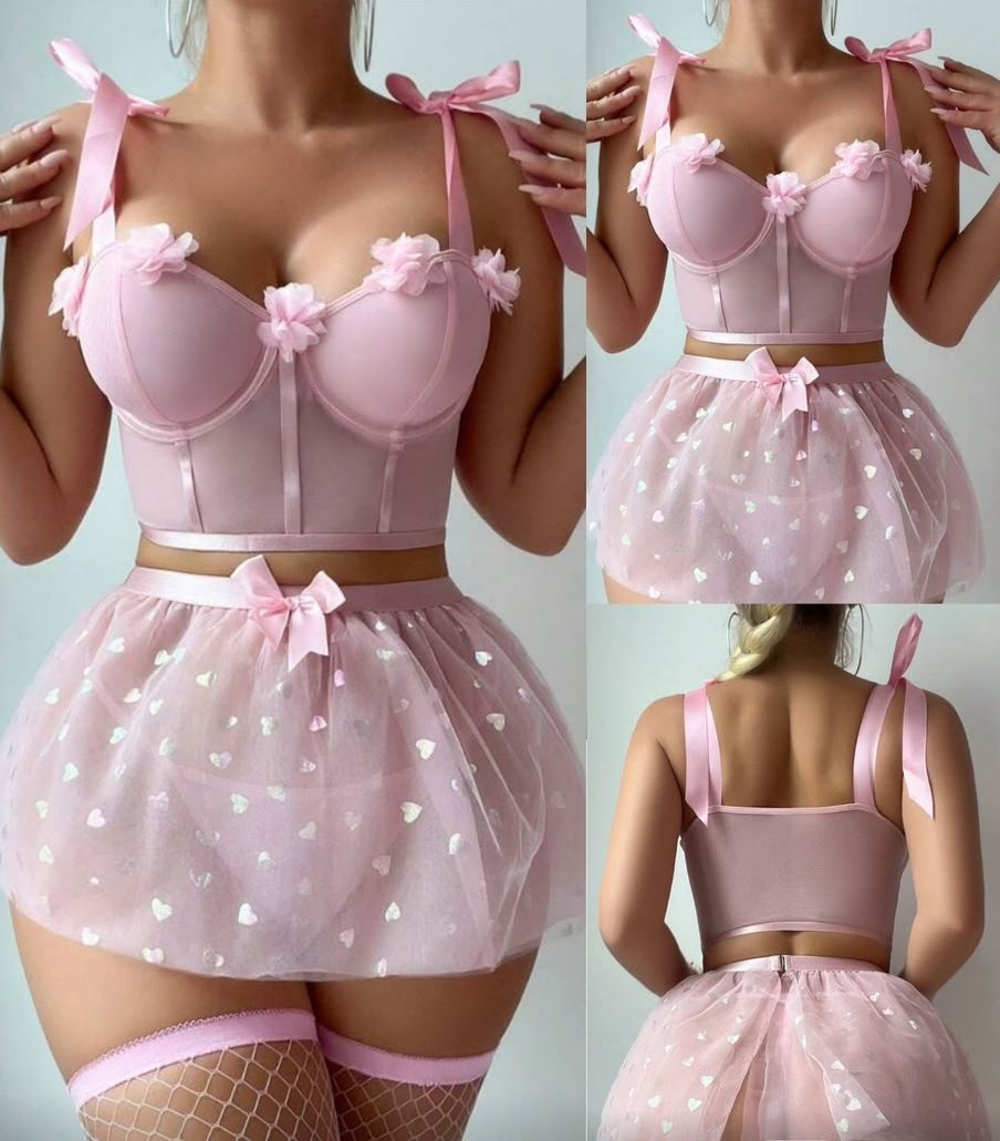 Liguero rosa con falda