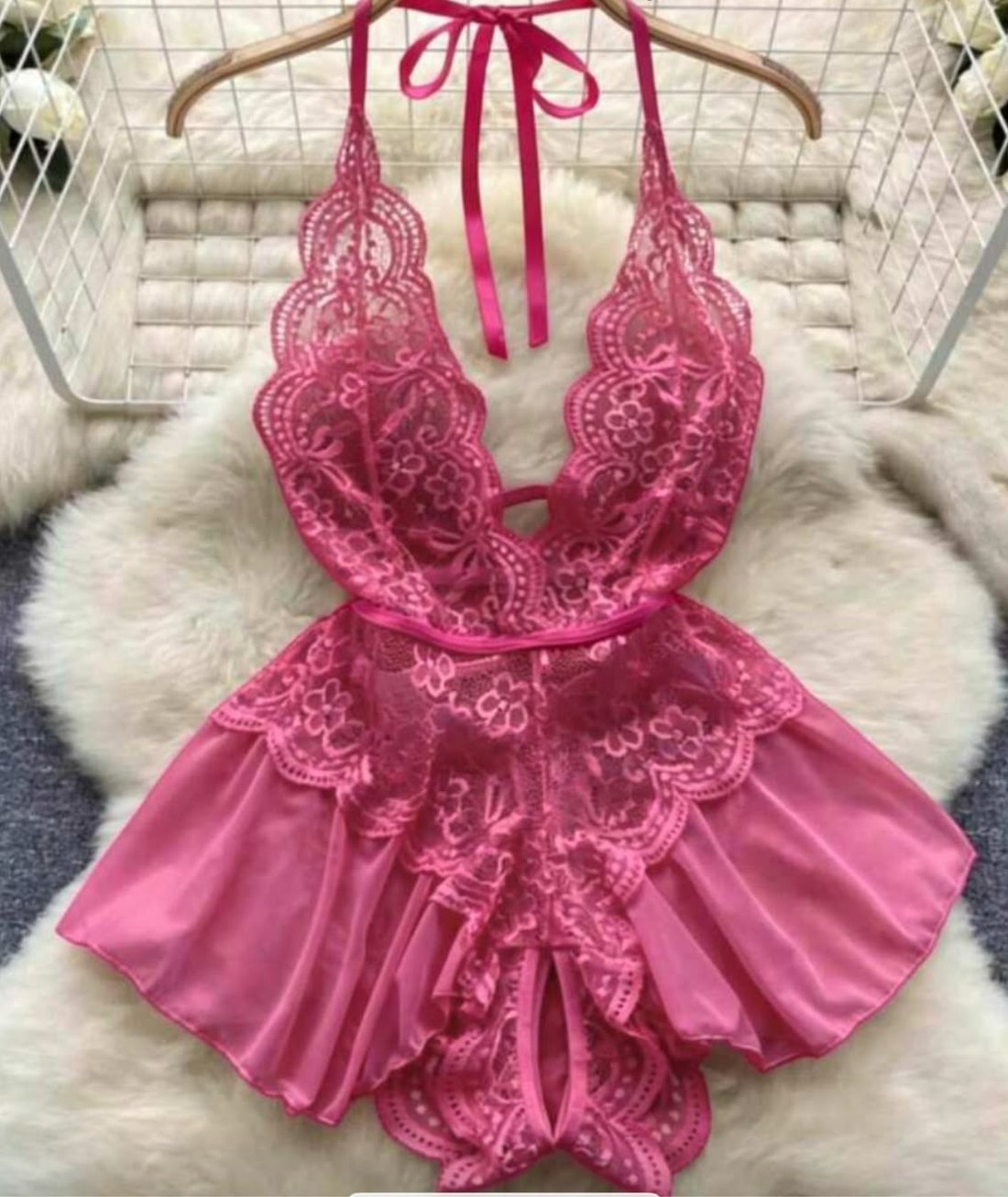 Body fucsia con abertura